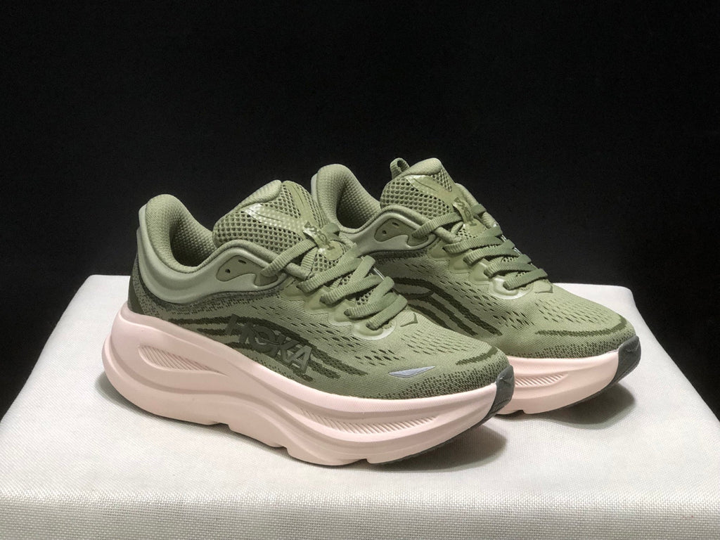 HOKA ONE ONE Bondi 9