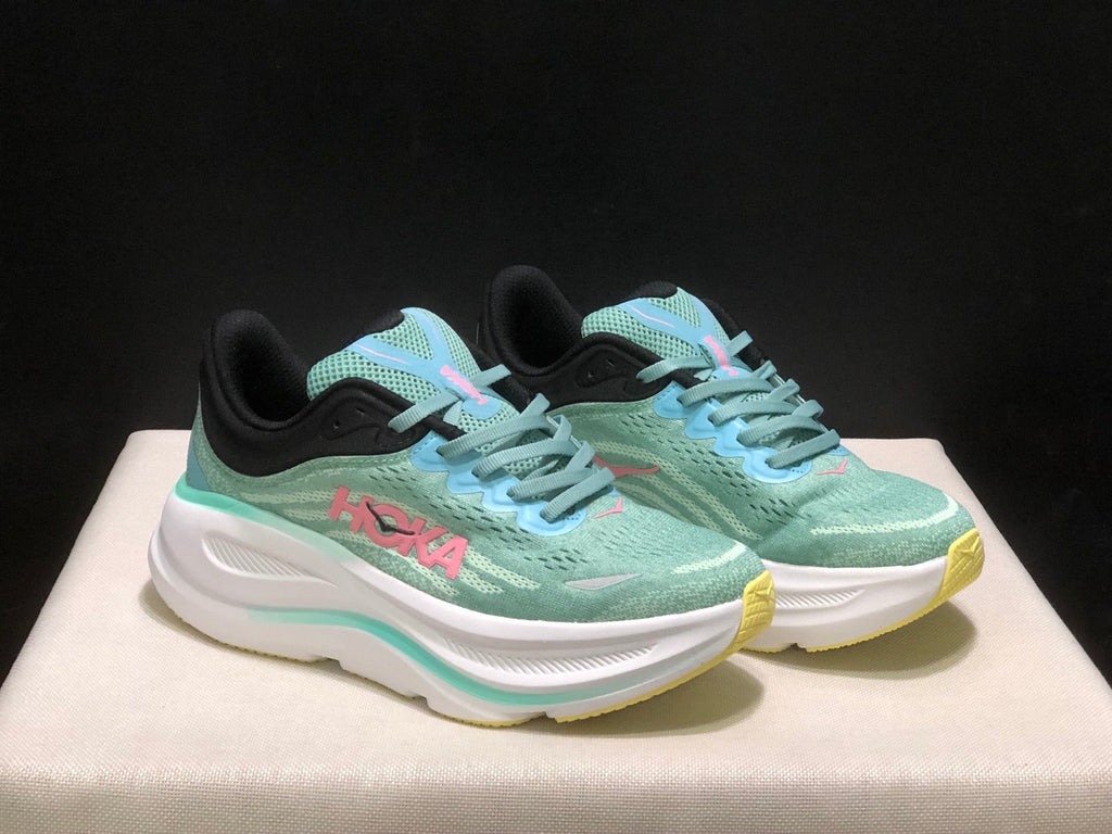 HOKA ONE ONE Bondi 9
