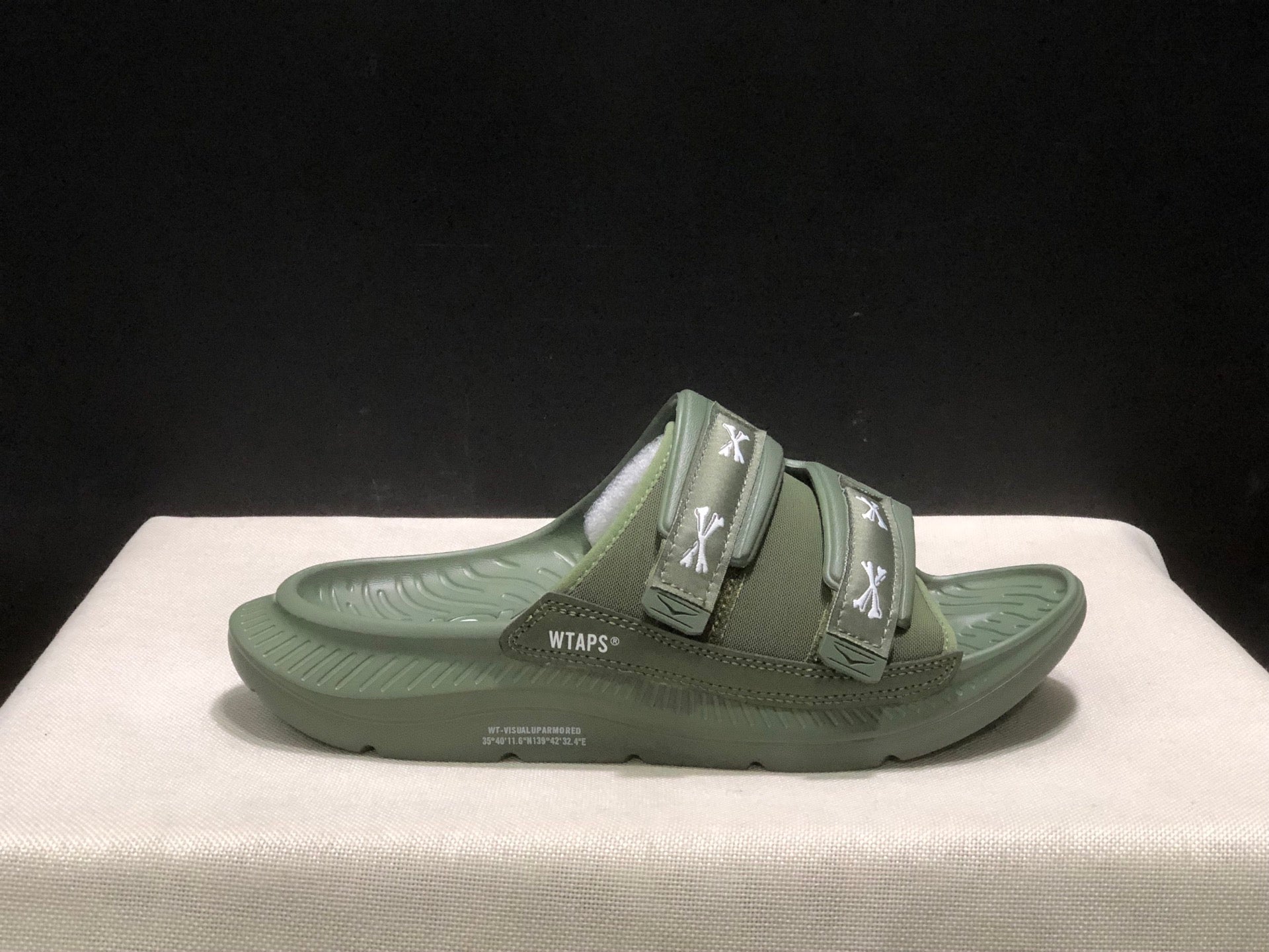 WTAPS x  HOKA ONE ONE ORA Luxe