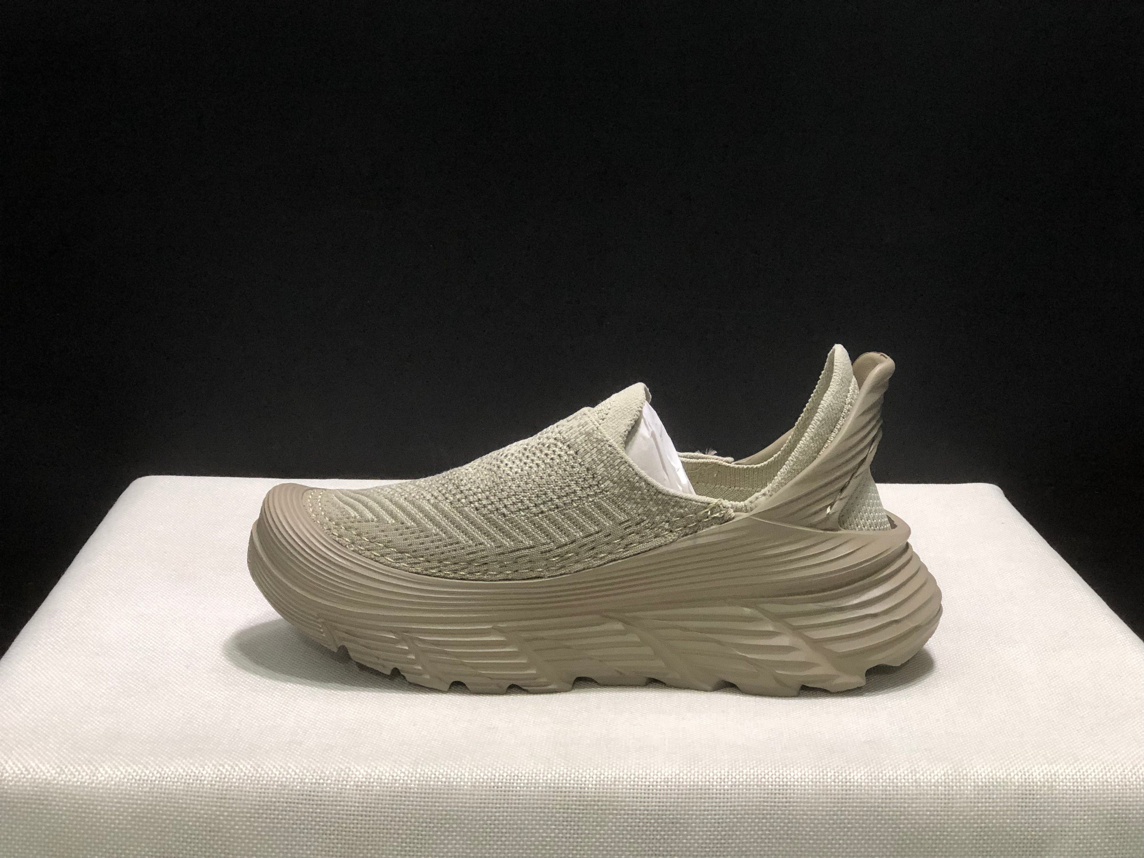 HOKA ONE ONE Restore TC