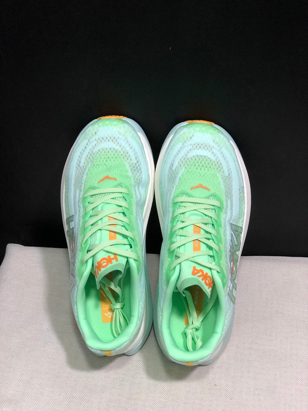 HOKA ONE ONE Mach X