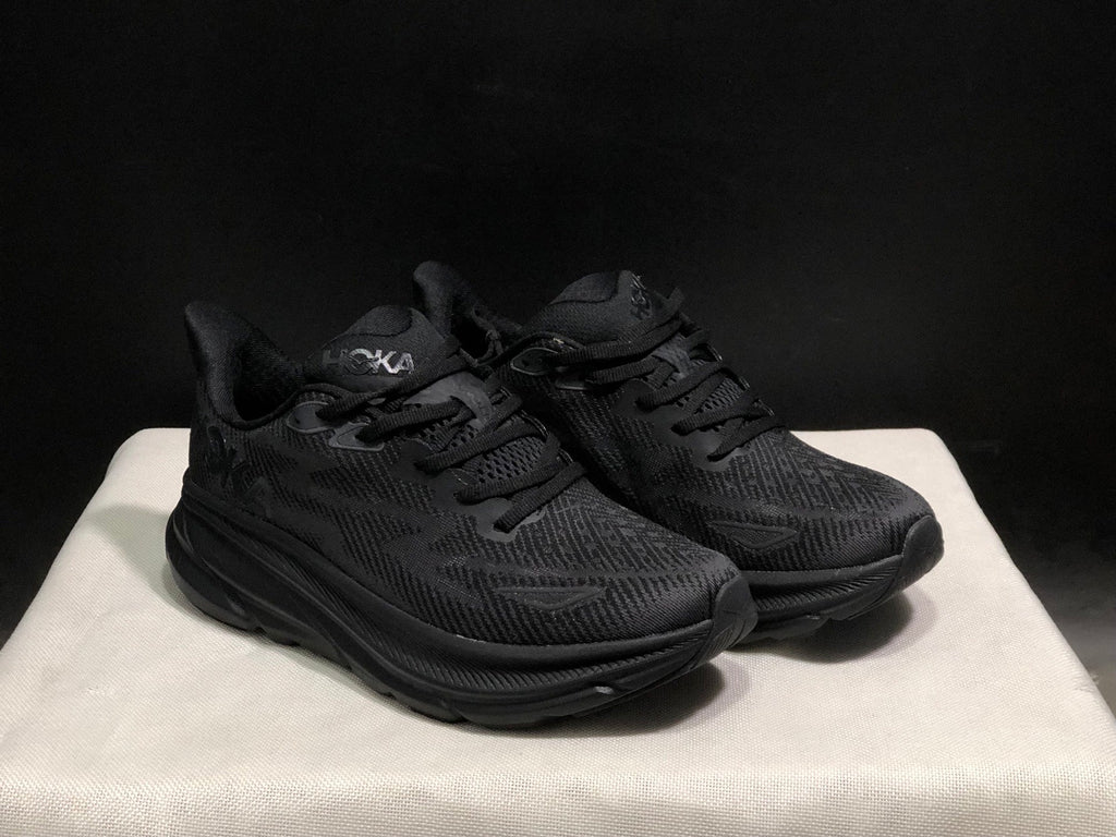 HOKA ONE ONE Clifton 9