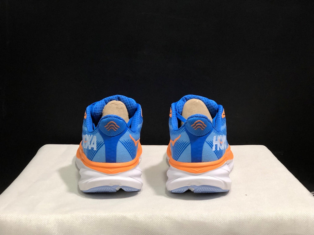 HOKA ONE ONE Clifton 9