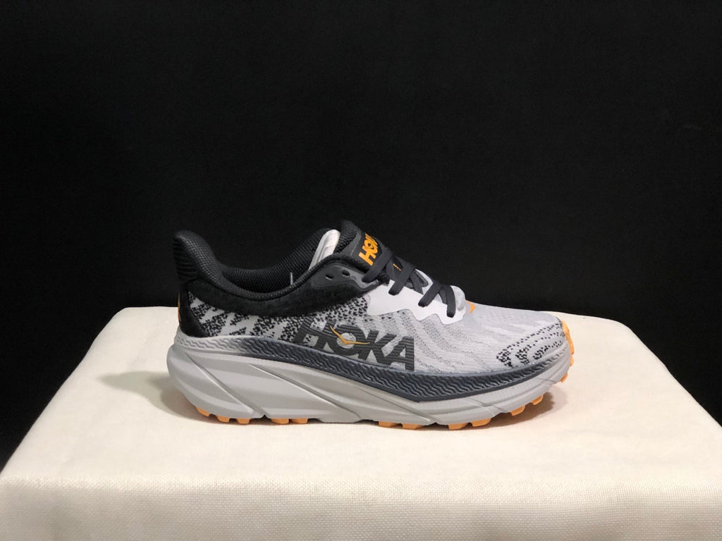 HOKA ONE ONE Challenger 7