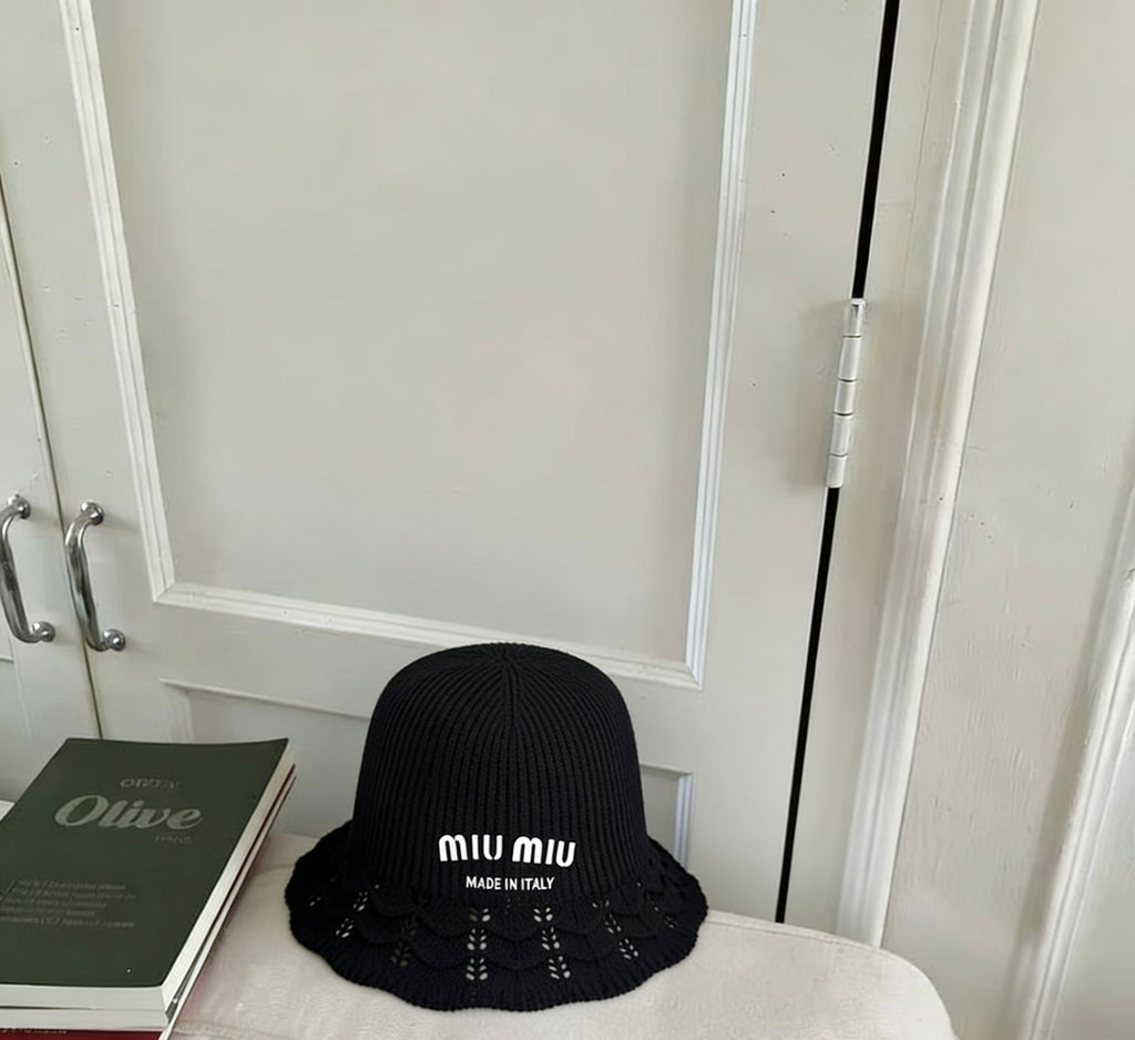 Miumiu Sweet, Knitted, Basin Hat
