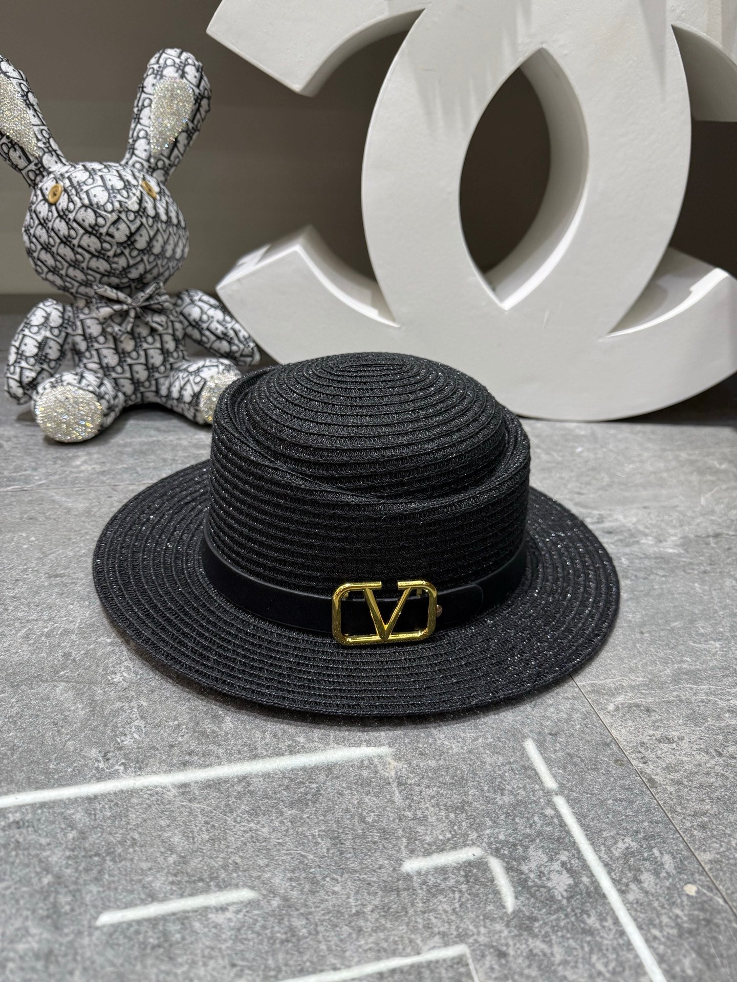 Valentino Linen Concave Crown Flat Cap