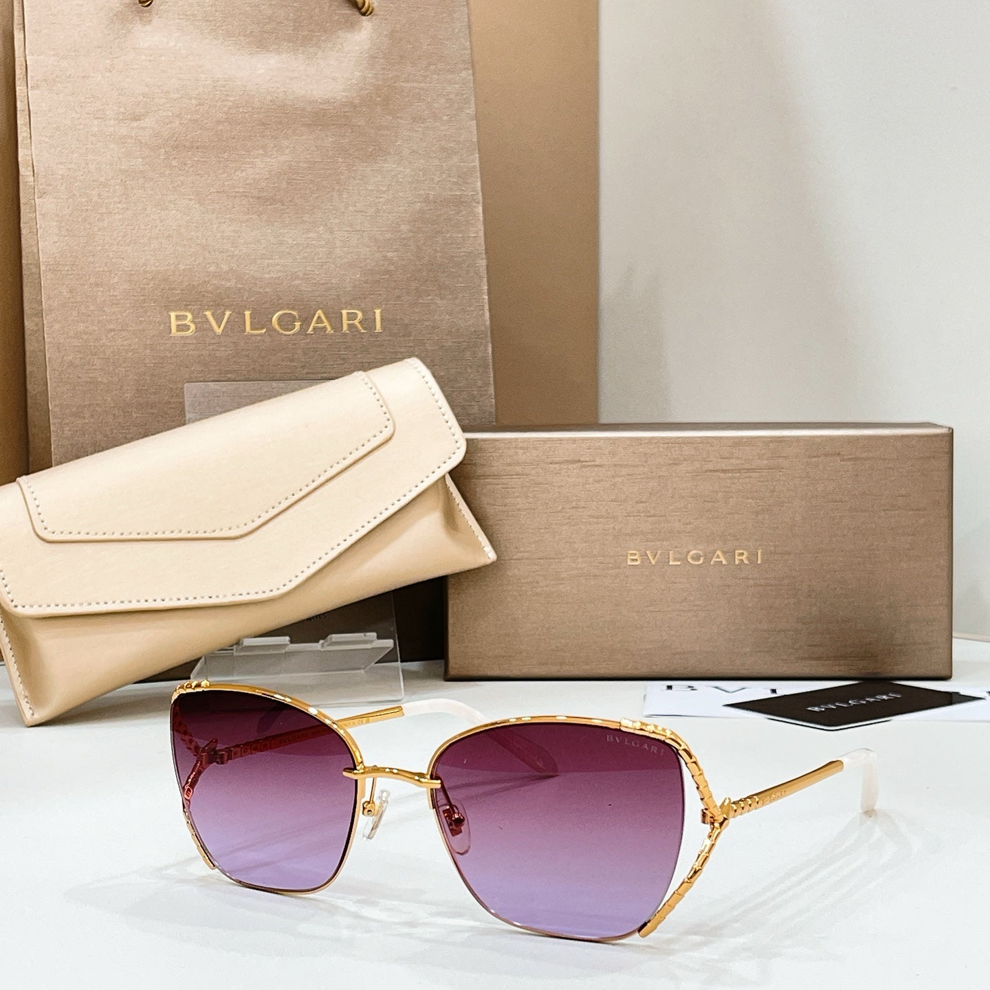 BVLGARI Sunglasses-BV40081U