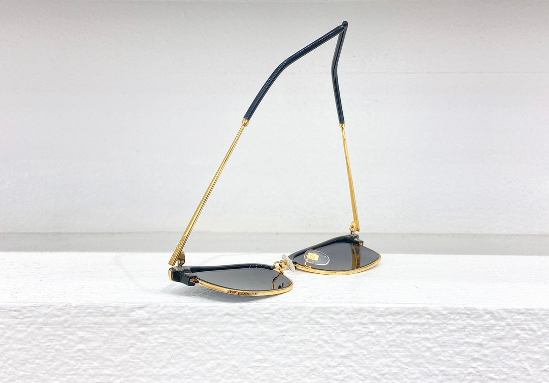 GUCCI Sunglasses-GG1733SK