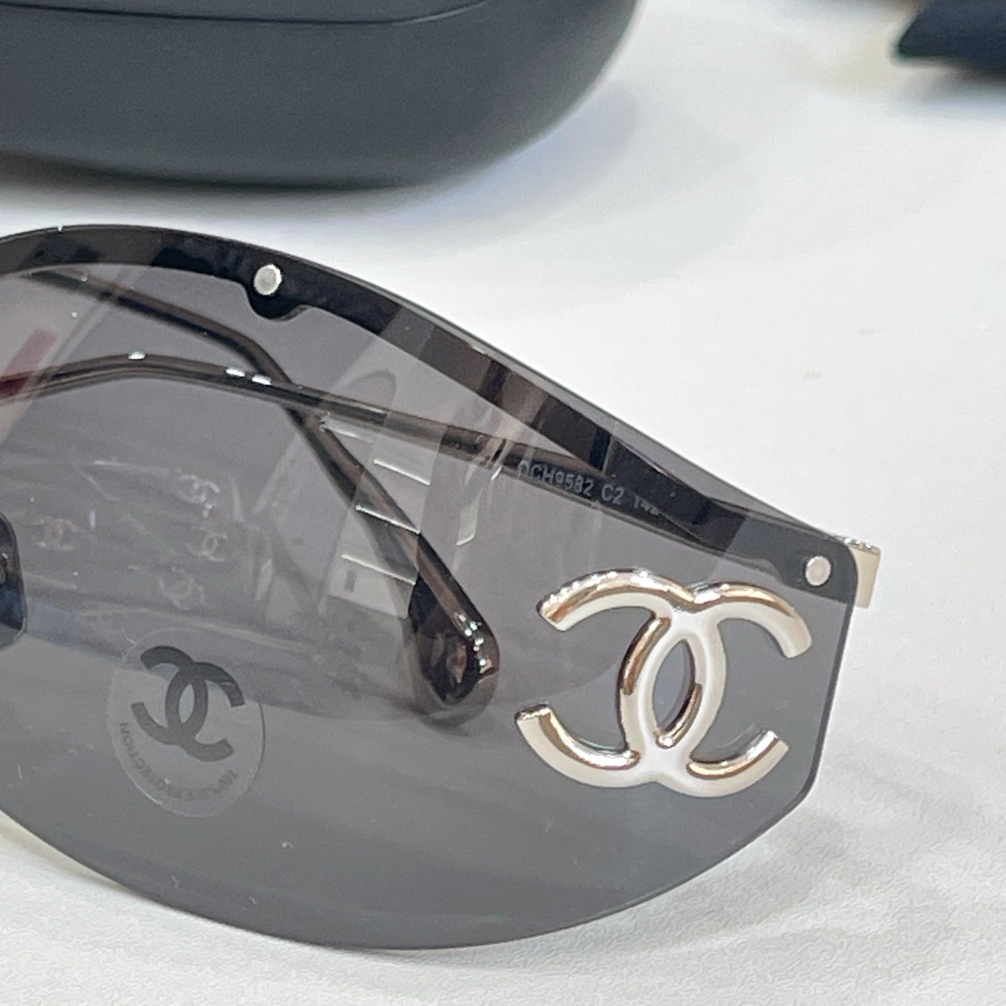 CHANEL Sunglasses-OCH9582