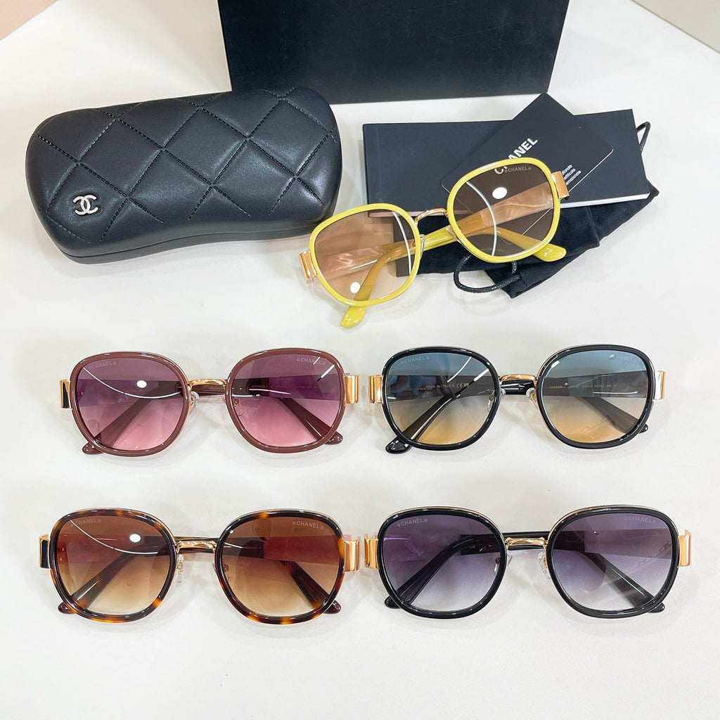 CHANEL Sunglasses-A72089