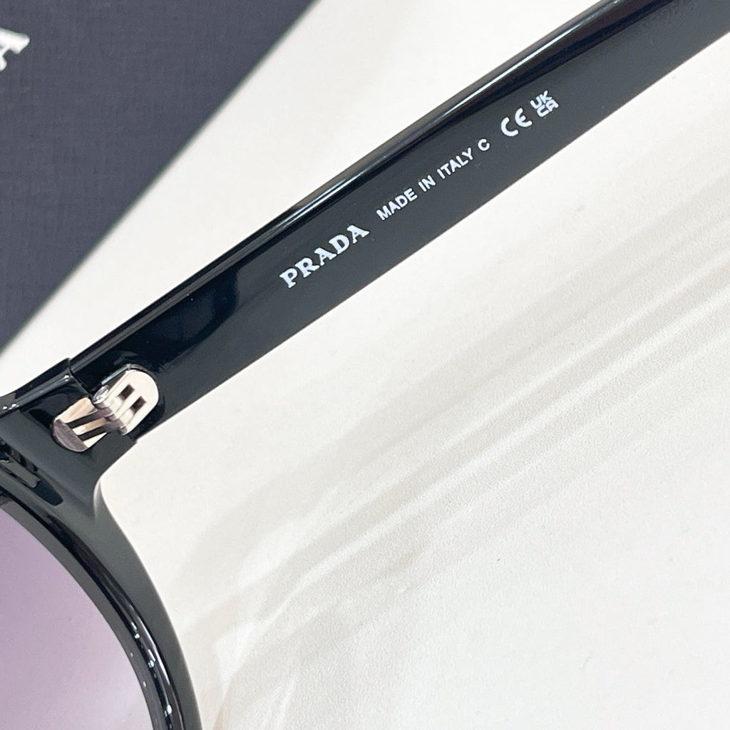 PRADA Sunglasses-PR D08SU