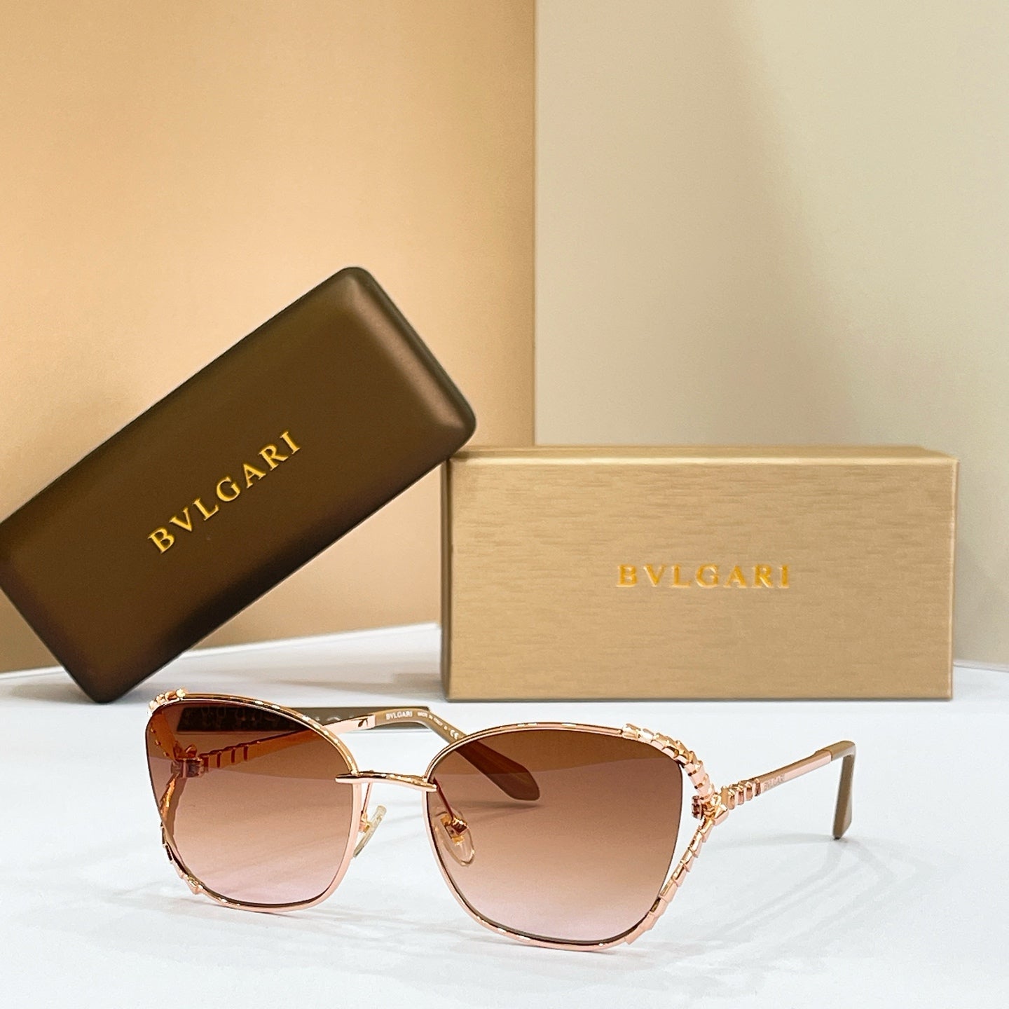 BVLGARI Sunglasses BV40081U