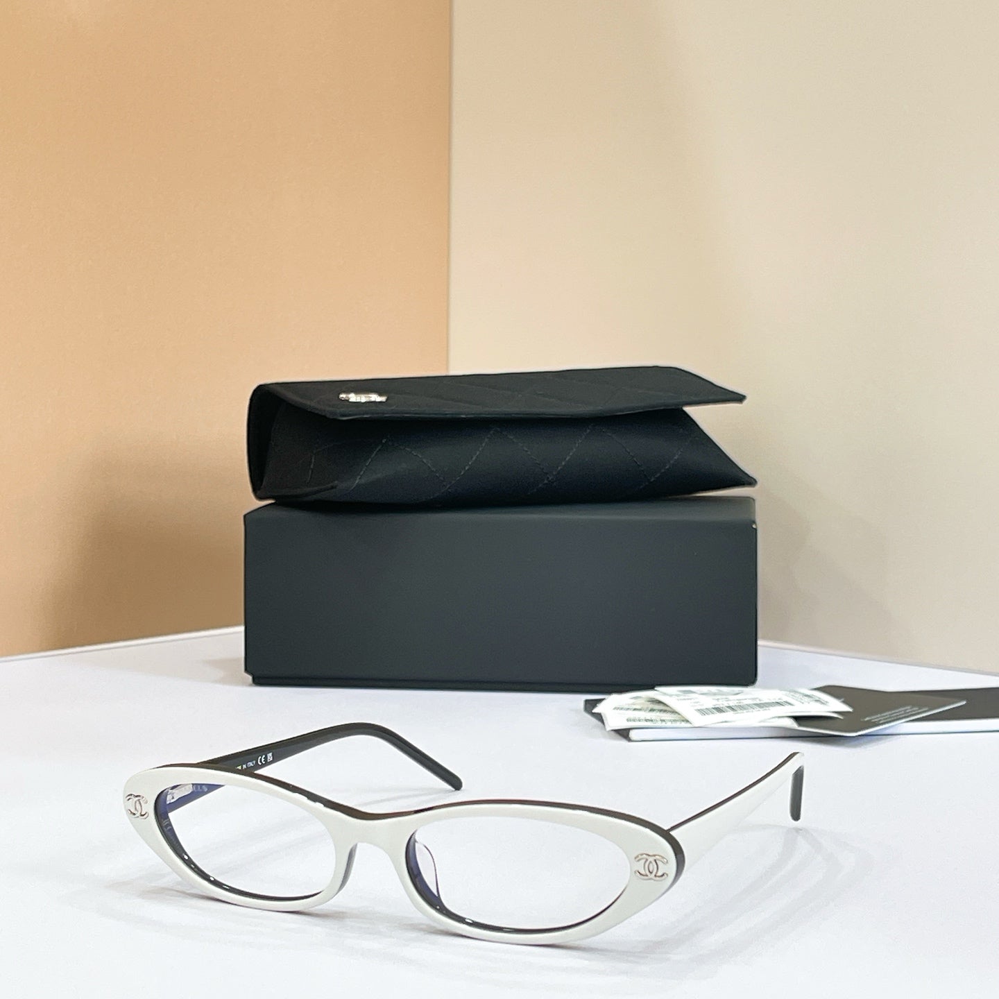 CHANEL Sunglasses CH3025