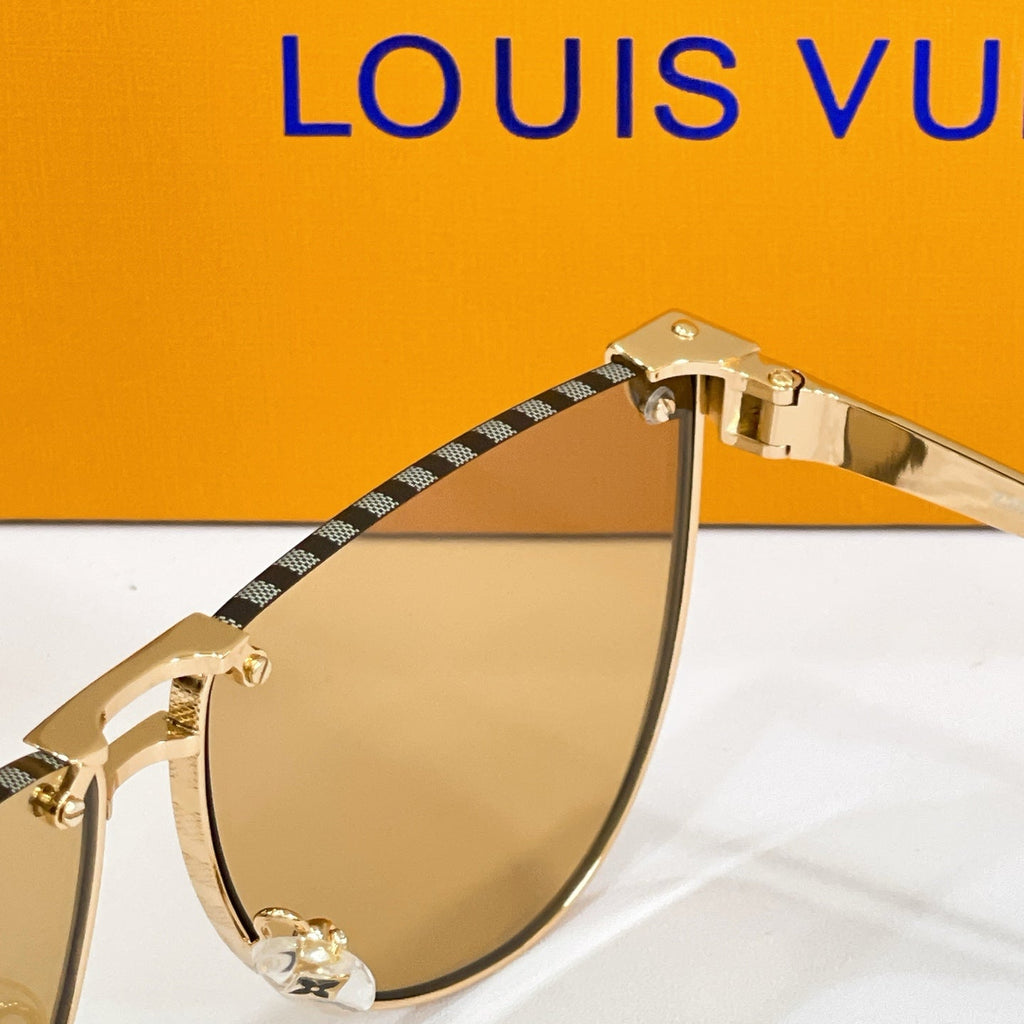 LOUIS VUITTON Sunglasses Z3208U