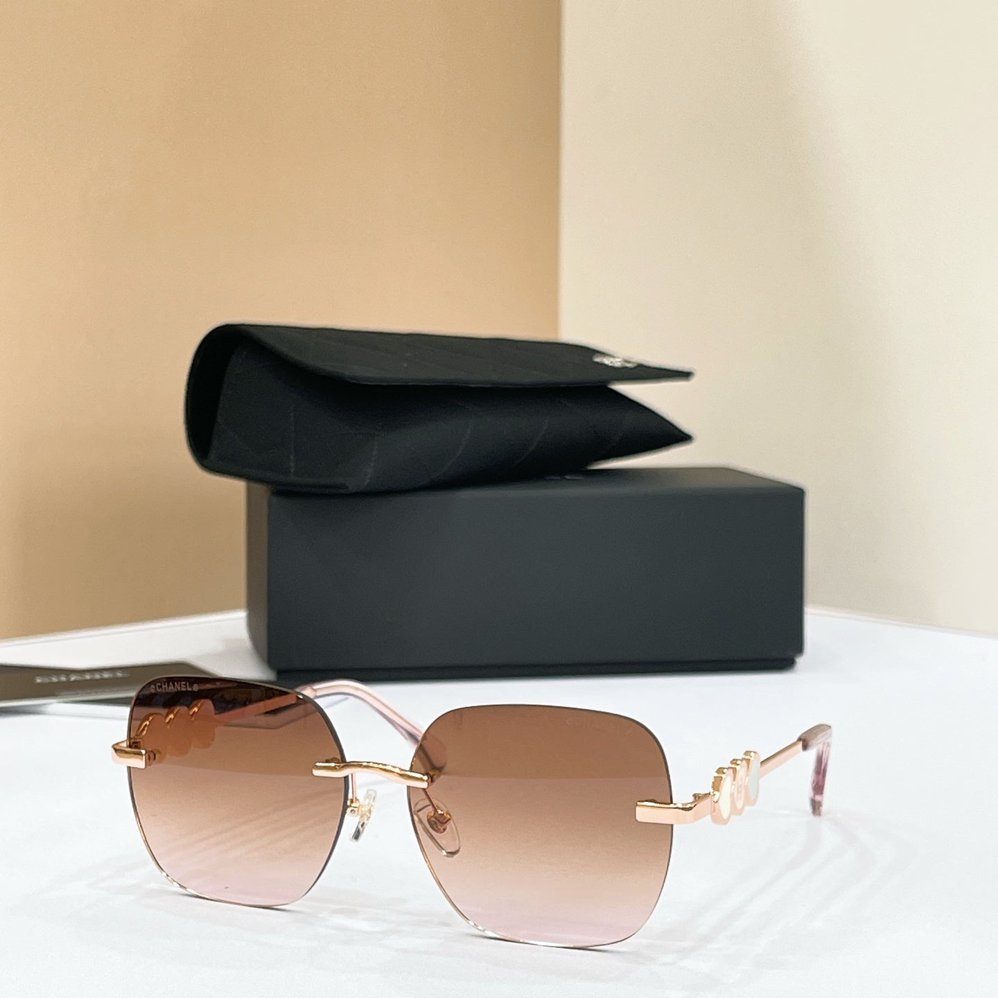 CHANEL Sunglasses CH7300B